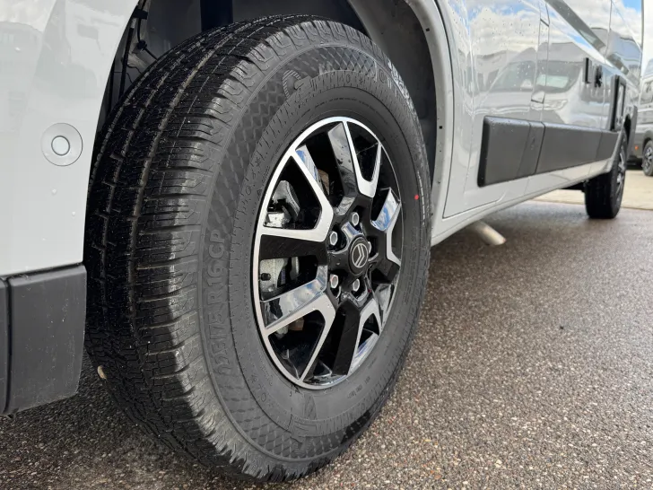 Fahrzeugbild Pössl D-Line 2Win Plus #19