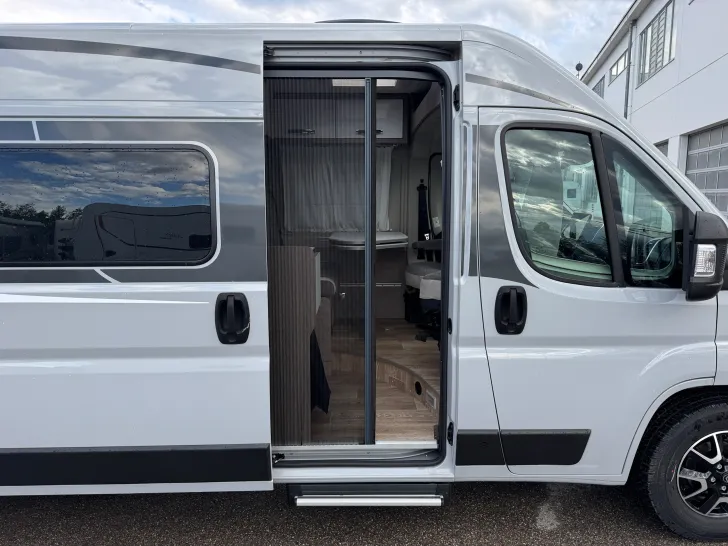 Fahrzeugbild Pössl D-Line 2Win Plus #21