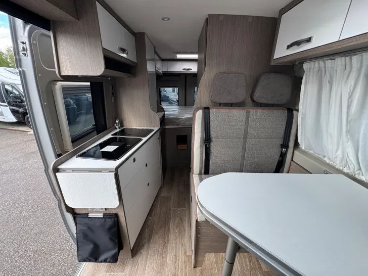 Fahrzeugbild Pössl D-Line 2Win Plus #23