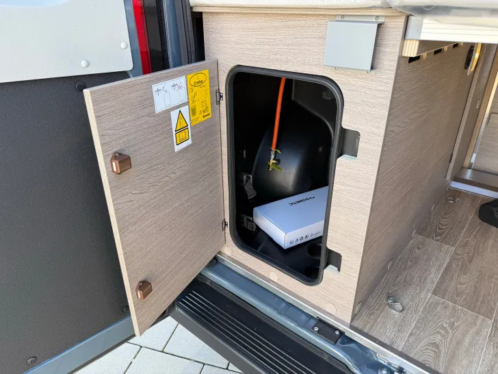Fahrzeugbild Pössl D-Line 2Win Plus #13