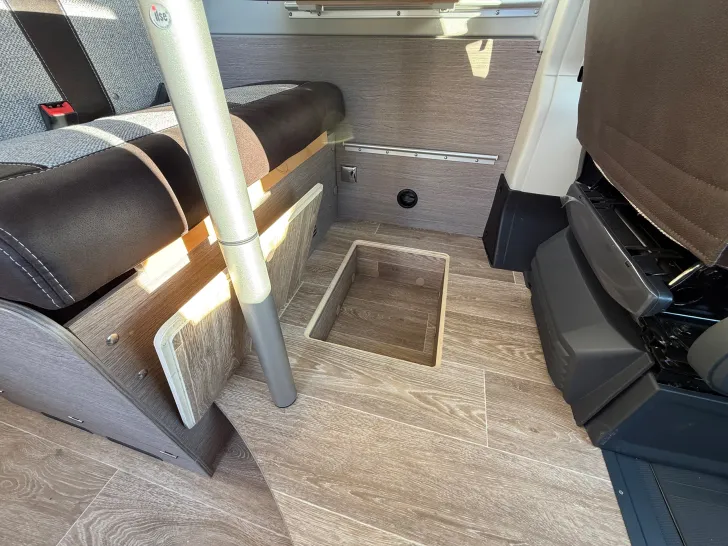 Fahrzeugbild Pössl D-Line 2Win Plus #22