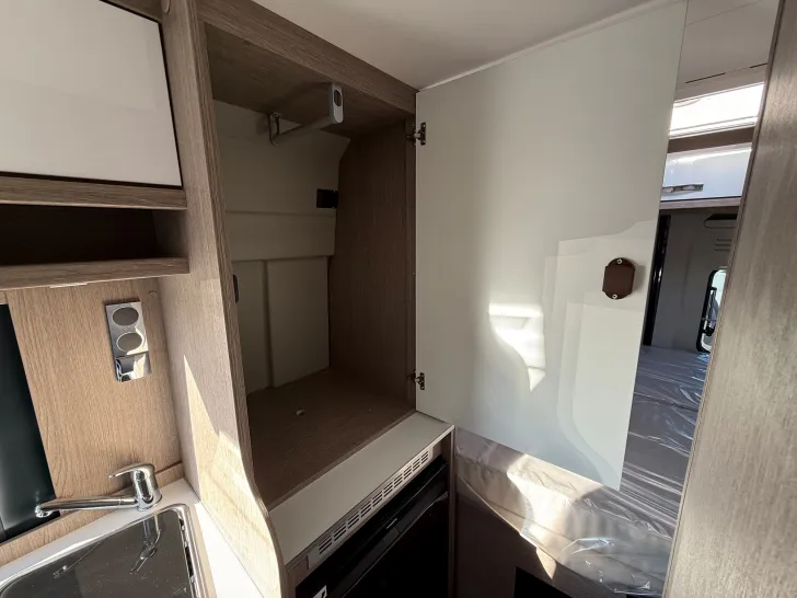 Fahrzeugbild Pössl D-Line 2Win Plus #30