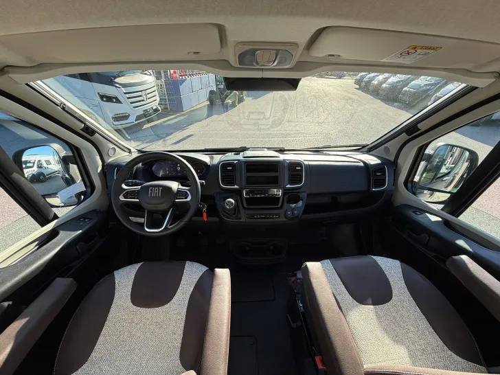 Fahrzeugbild Pössl D-Line 2Win Plus #42