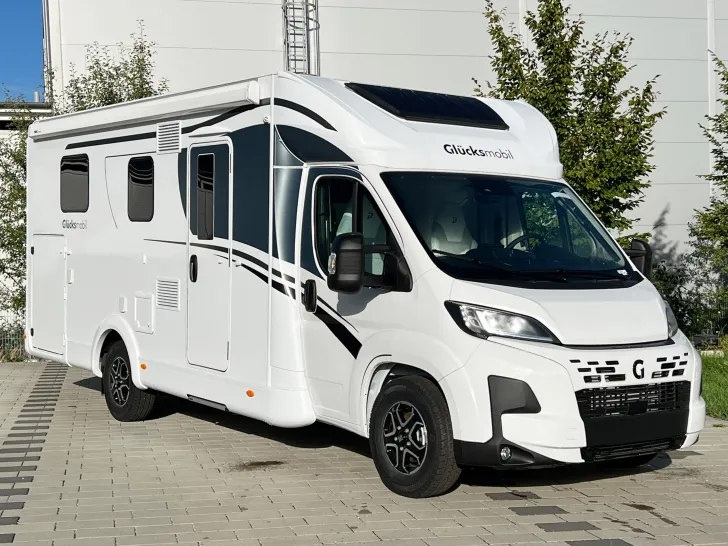 Fahrzeugbild Glücksmobil TEILINTEGRIERTE 741 DBM #3