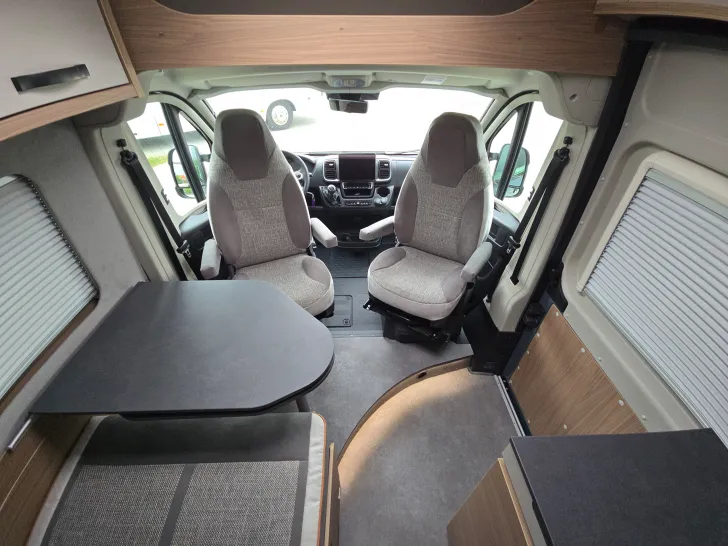 Fahrzeugbild Pössl D-Line 2Win R S Plus #25