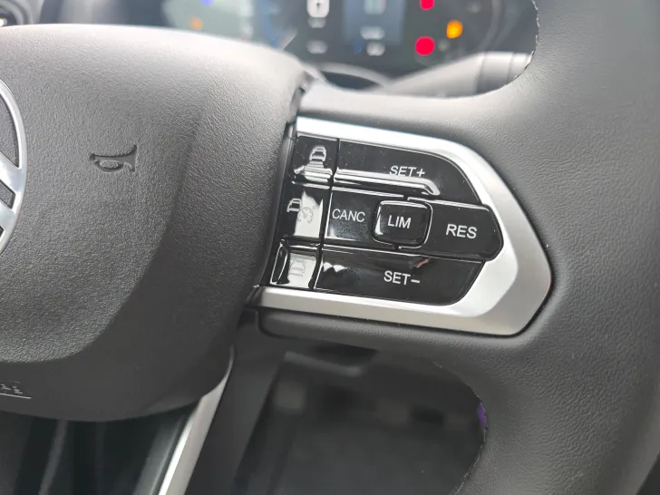 Fahrzeugbild Pössl D-Line 2Win R S Plus #32