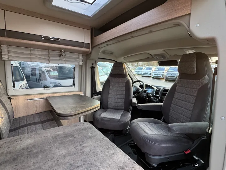 Fahrzeugbild Pössl H-Line Summit 600 Plus #29