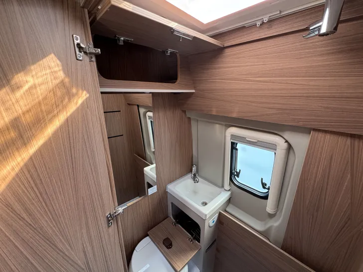 Fahrzeugbild Pössl D-Line 2Win S Plus #28