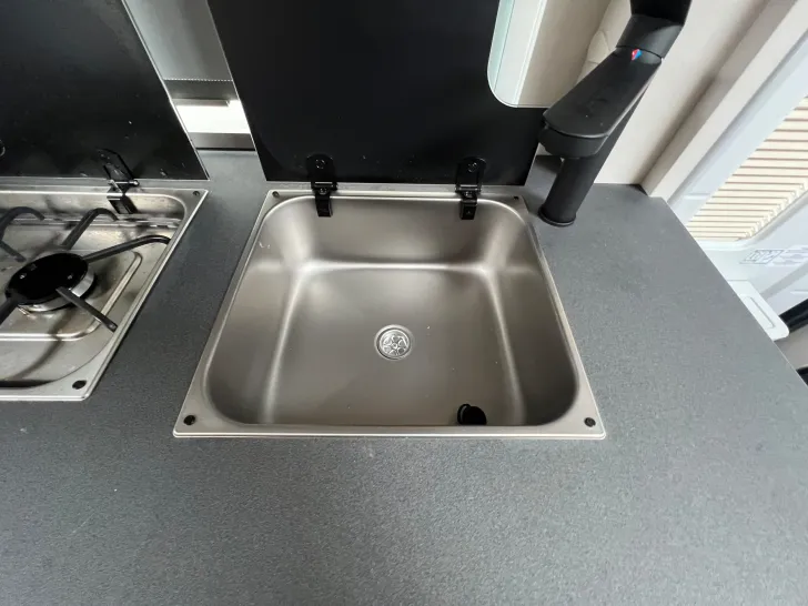Fahrzeugbild Dethleffs CAMPER 460 EL #37