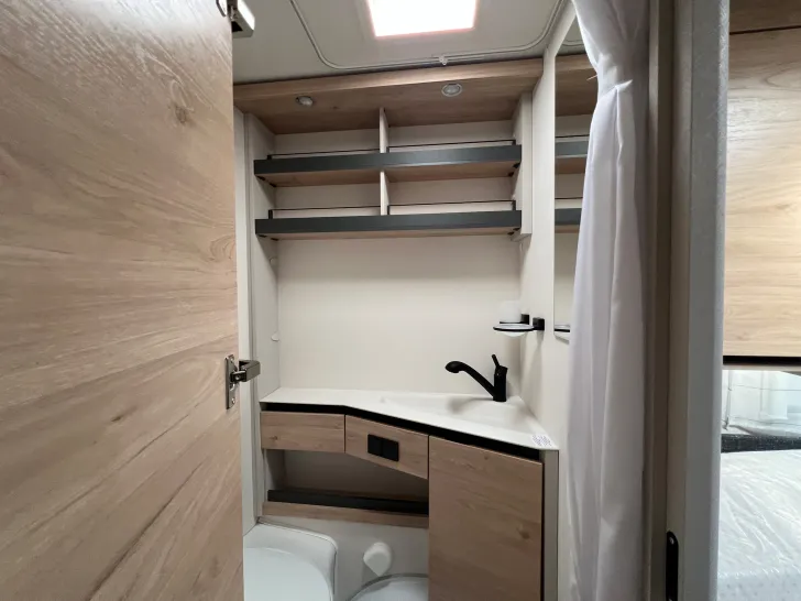 Fahrzeugbild Dethleffs CAMPER 460 EL #40