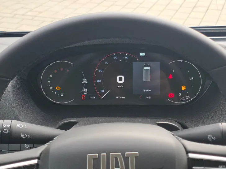 Fahrzeugbild Pössl D-Line 2Win R S Plus #29