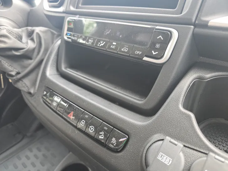 Fahrzeugbild Pössl D-Line 2Win R S Plus #31