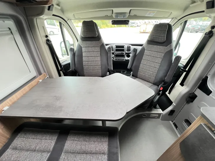 Fahrzeugbild Pössl H-Line Summit 600 #21