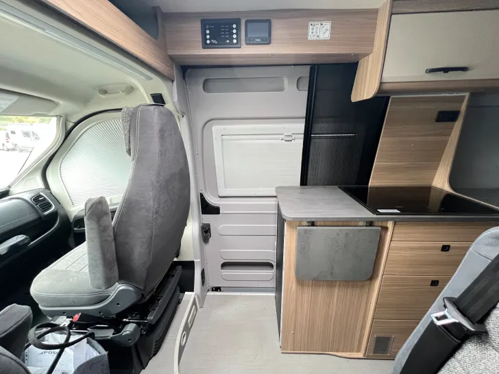 Fahrzeugbild Pössl H-Line Summit 600 L #35