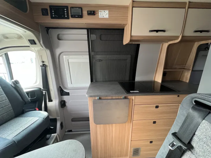 Fahrzeugbild Pössl H-Line Summit 600 B #36