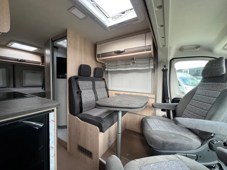 Fahrzeugbild Pössl H-Line Summit 600 Plus #45