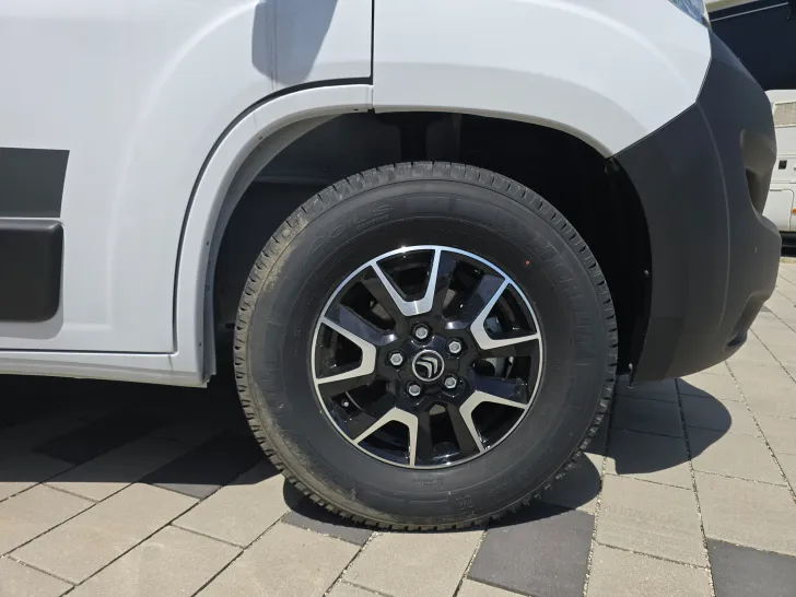 Fahrzeugbild Pössl D-Line Trenta 540 R #24