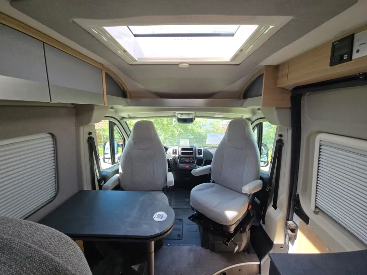Fahrzeugbild Pössl D-Line Trenta 540 R #26