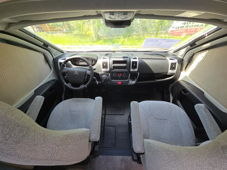 Fahrzeugbild Pössl D-Line Trenta 540 R #29