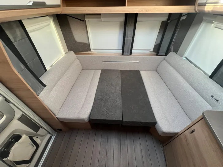 Fahrzeugbild Knaus Südwind BLACK SELECTION 460 EU #23