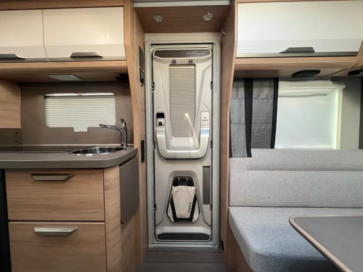 Fahrzeugbild Knaus Südwind BLACK SELECTION 460 EU #28
