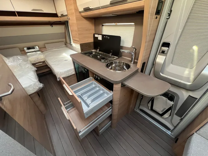 Fahrzeugbild Knaus Südwind BLACK SELECTION 460 EU #32