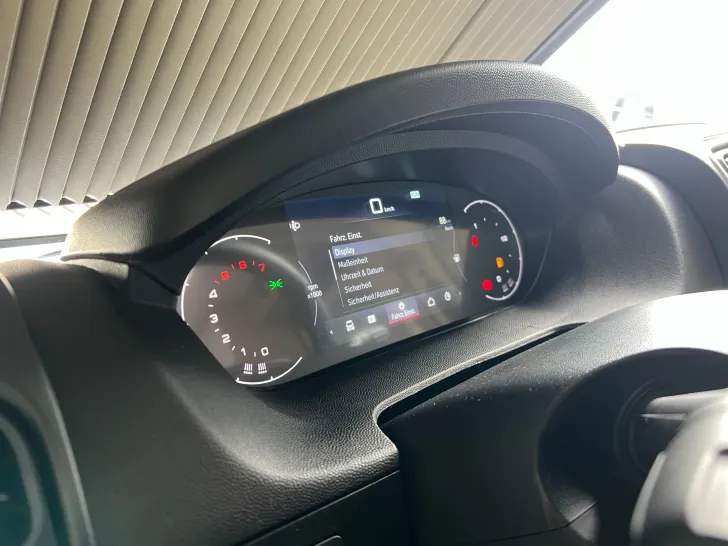 Fahrzeugbild Pössl D-Line 2Win S Plus #30