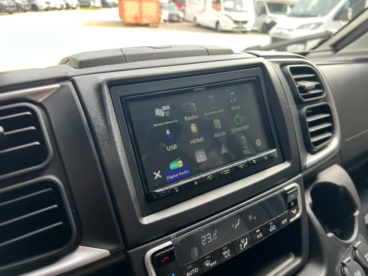 Fahrzeugbild Pössl D-Line 2Win S Plus #35