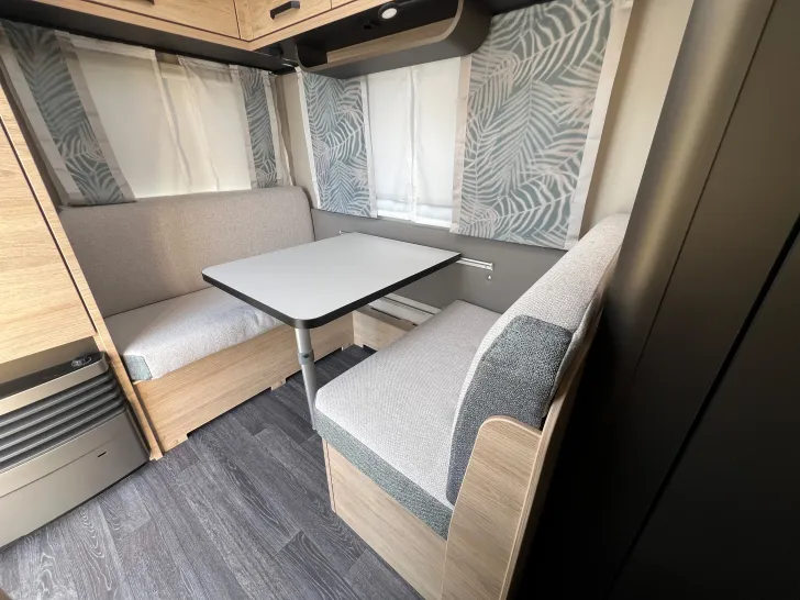 Fahrzeugbild Weinsberg CaraOne 420 QD #26