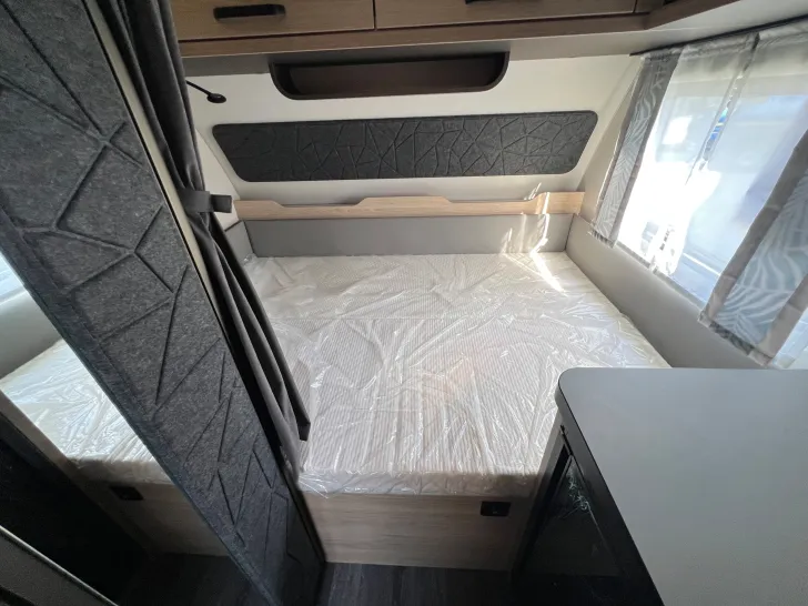 Fahrzeugbild Weinsberg CaraOne 420 QD #47