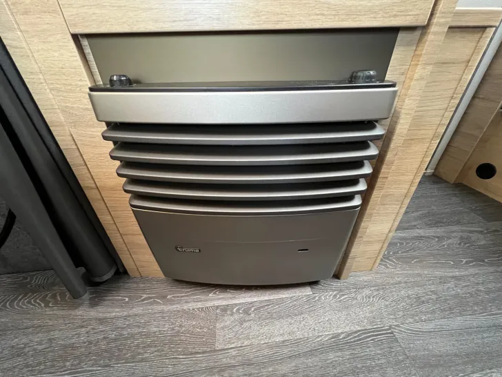 Fahrzeugbild Weinsberg CaraOne 450 FU #32