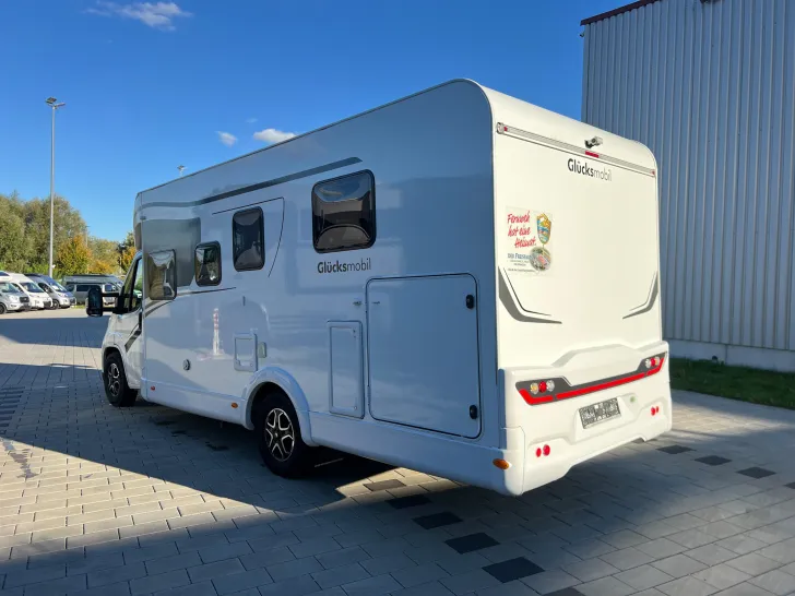Fahrzeugbild Glücksmobil TEILINTEGRIERTE 741 DBL #11