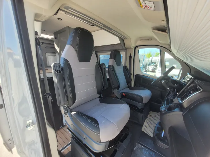 Fahrzeugbild Clever Select Line Tour 540 #46
