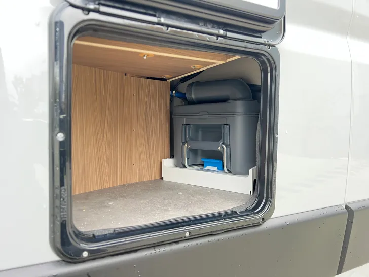 Fahrzeugbild Pössl D-Line Roadstar 600 L #7