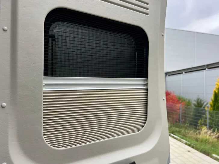 Fahrzeugbild Pössl D-Line Roadstar 600 L #11