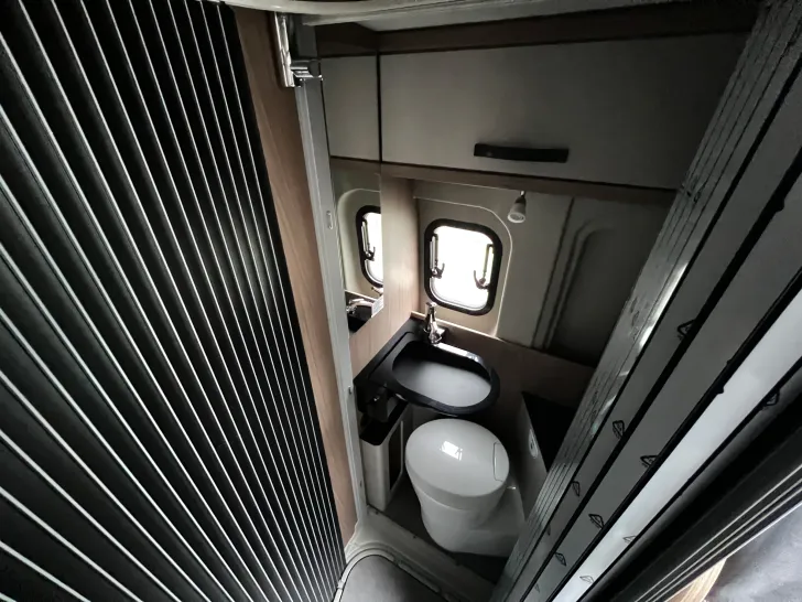 Fahrzeugbild Pössl D-Line Roadstar 600 L #49