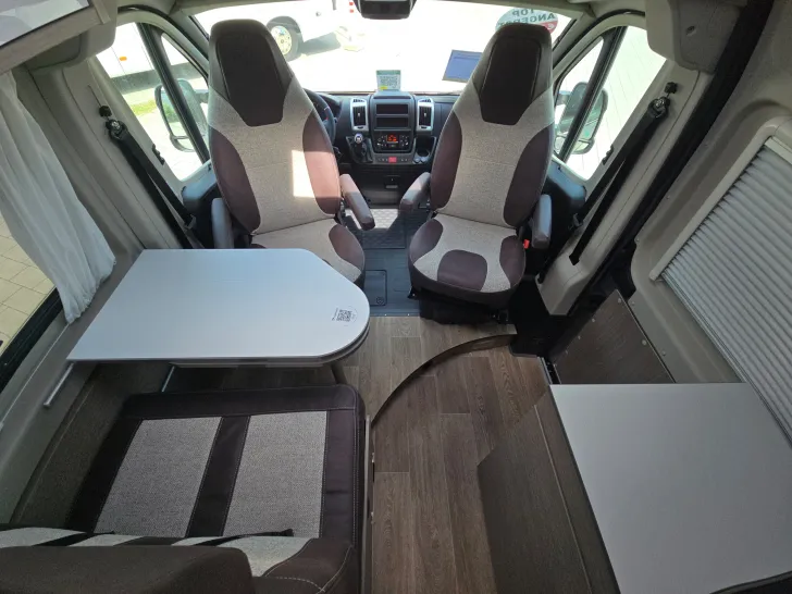 Fahrzeugbild Pössl D-Line Roadcamp R KAS 22 #28
