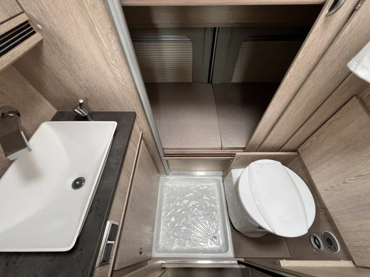 Fahrzeugbild Pössl H-Line Vario 545 #46