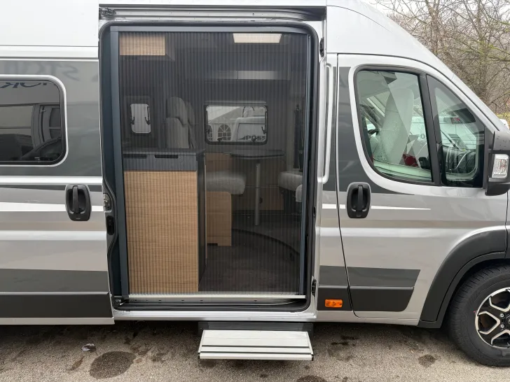 Fahrzeugbild Pössl D-Line Trenta 640 #14