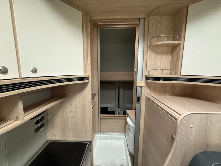 Fahrzeugbild Pössl H-Line Vario 545 #8