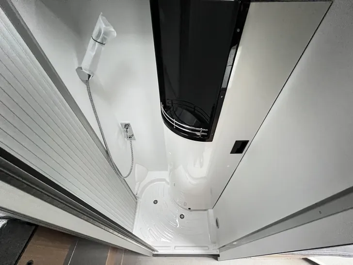 Fahrzeugbild Pössl H-Line Summit 600 L #49