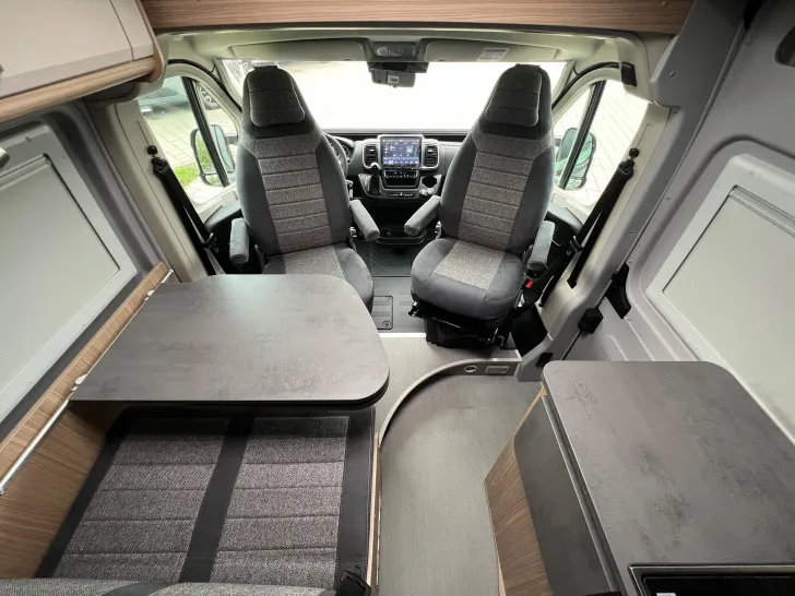 Fahrzeugbild Pössl H-Line Summit 600 B #21