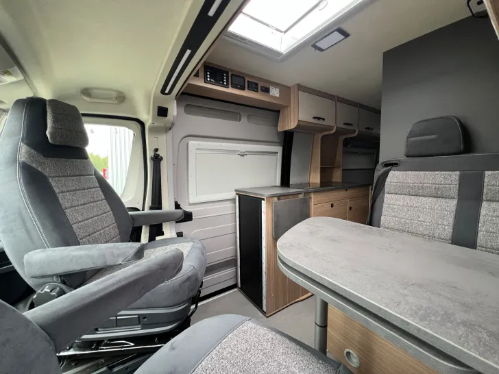 Fahrzeugbild Pössl H-Line Summit 600 B #36