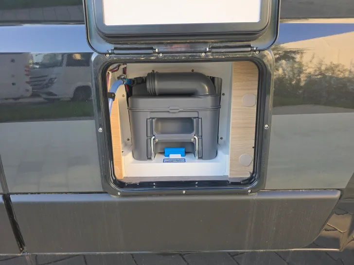 Fahrzeugbild Pössl D-Line Trenta 600 R #9