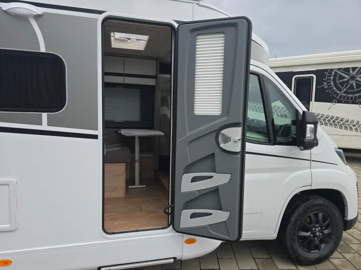Fahrzeugbild Dethleffs GLOBEBUS CAMP T T1 #20