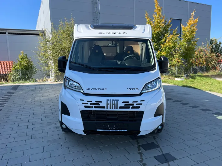 Fahrzeugbild Sunlight VAN ADVENTURE ED V 67 S #4
