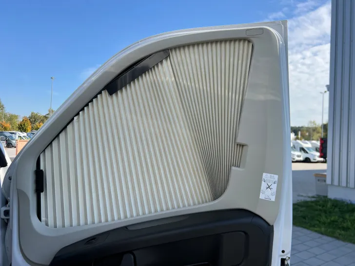 Fahrzeugbild Sunlight VAN ADVENTURE ED V 67 S #13
