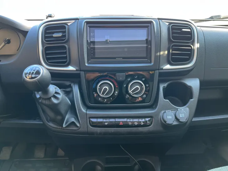 Fahrzeugbild Sunlight VAN ADVENTURE ED V 67 S #23