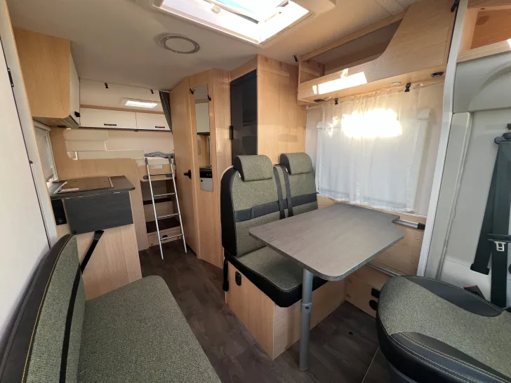 Fahrzeugbild Sunlight VAN ADVENTURE ED V 67 S #40