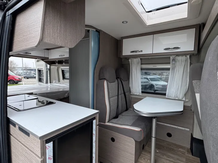 Fahrzeugbild Pössl D-Line 2Win R S Plus #13